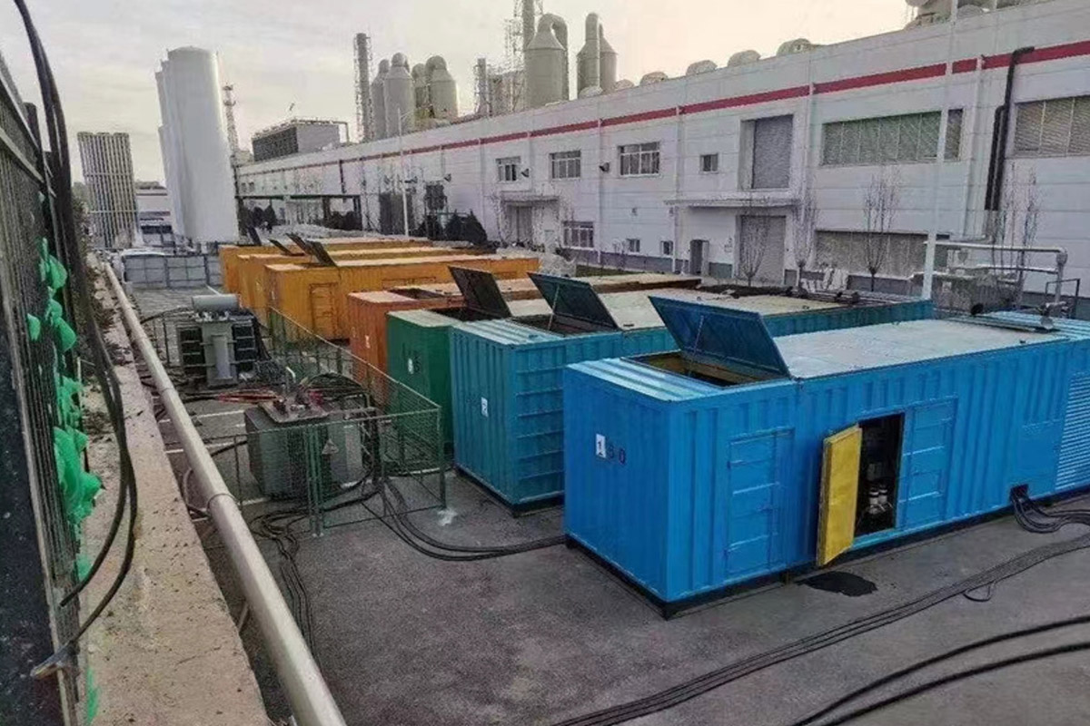 凤庆发电机租赁施工现场